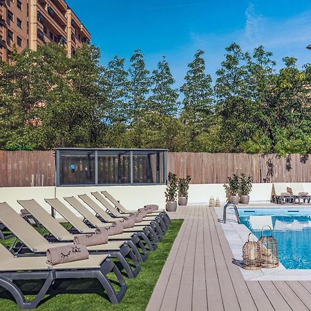 Innside By Melia Valencia Oceanic Luaran gambar
