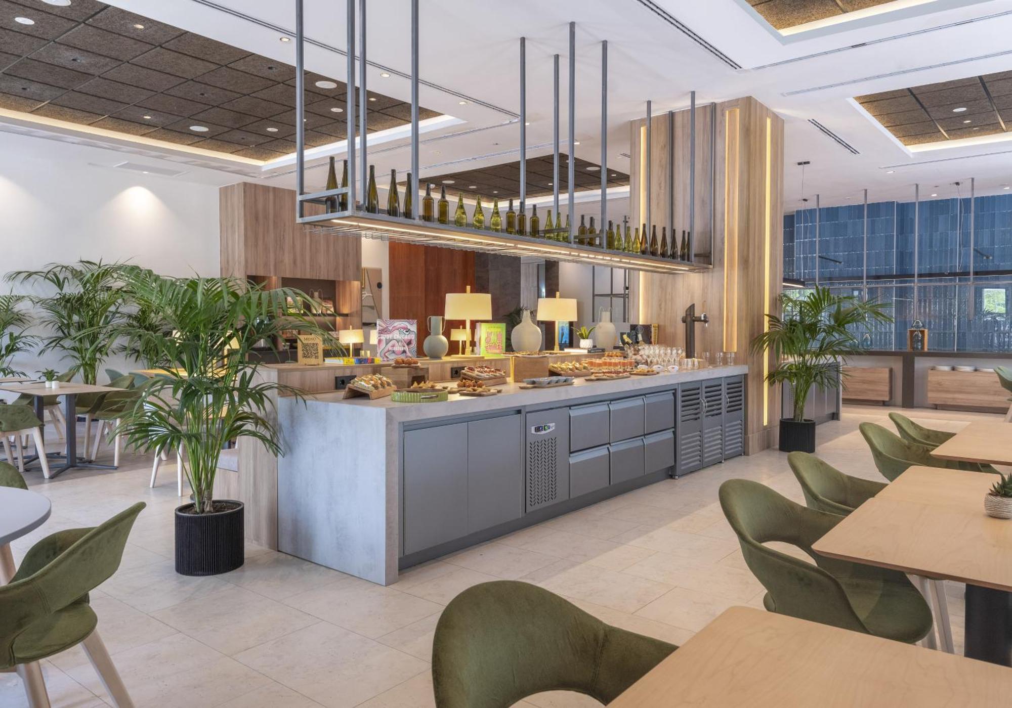Innside By Melia Valencia Oceanic Luaran gambar