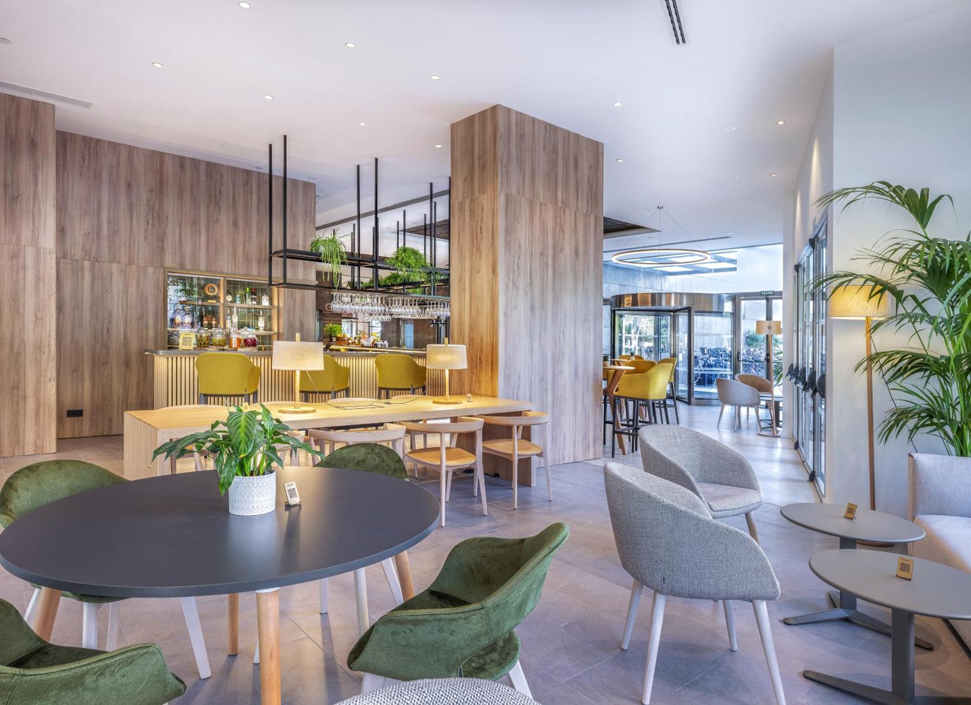 Innside By Melia Valencia Oceanic Luaran gambar