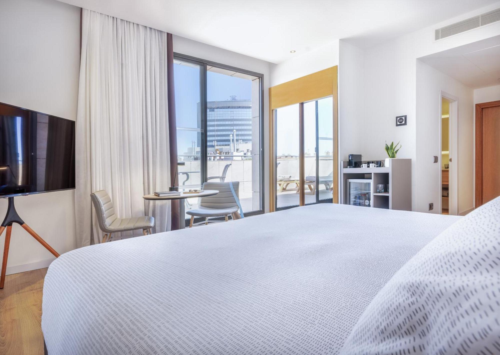 Innside By Melia Valencia Oceanic Luaran gambar